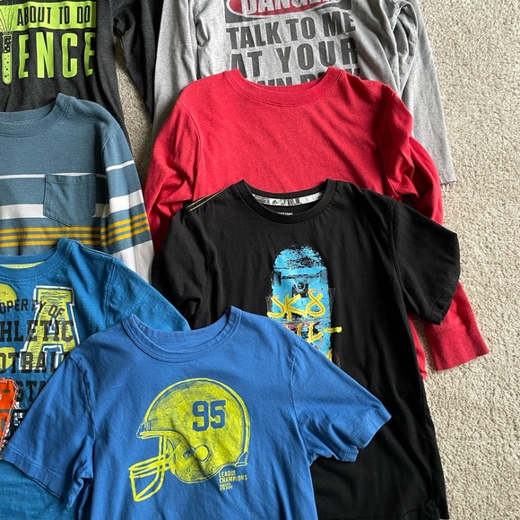 Boys Shirts Size: Small 6/7 - Picture 3 of 5